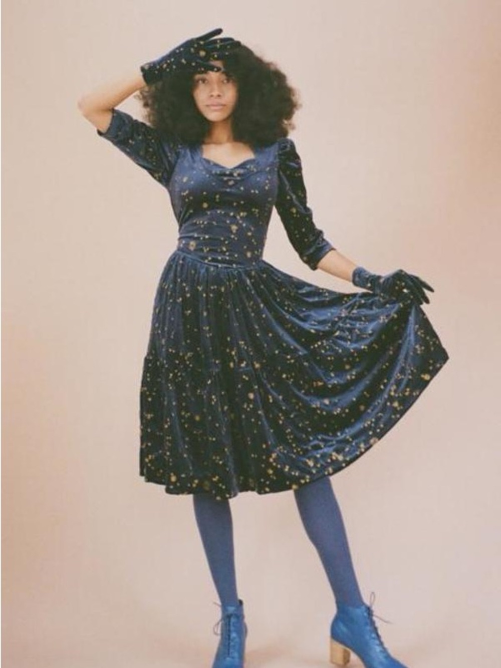Samantha Pleet Midnight Velvet celestial embroidered Midi Dress - Picture 5 of 6